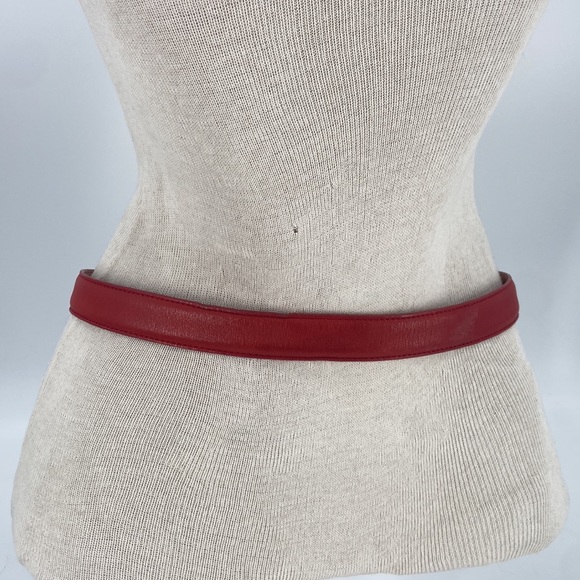 Sold❌❌❌Vintage Coach Red leather Belt - Picture 2 of 8